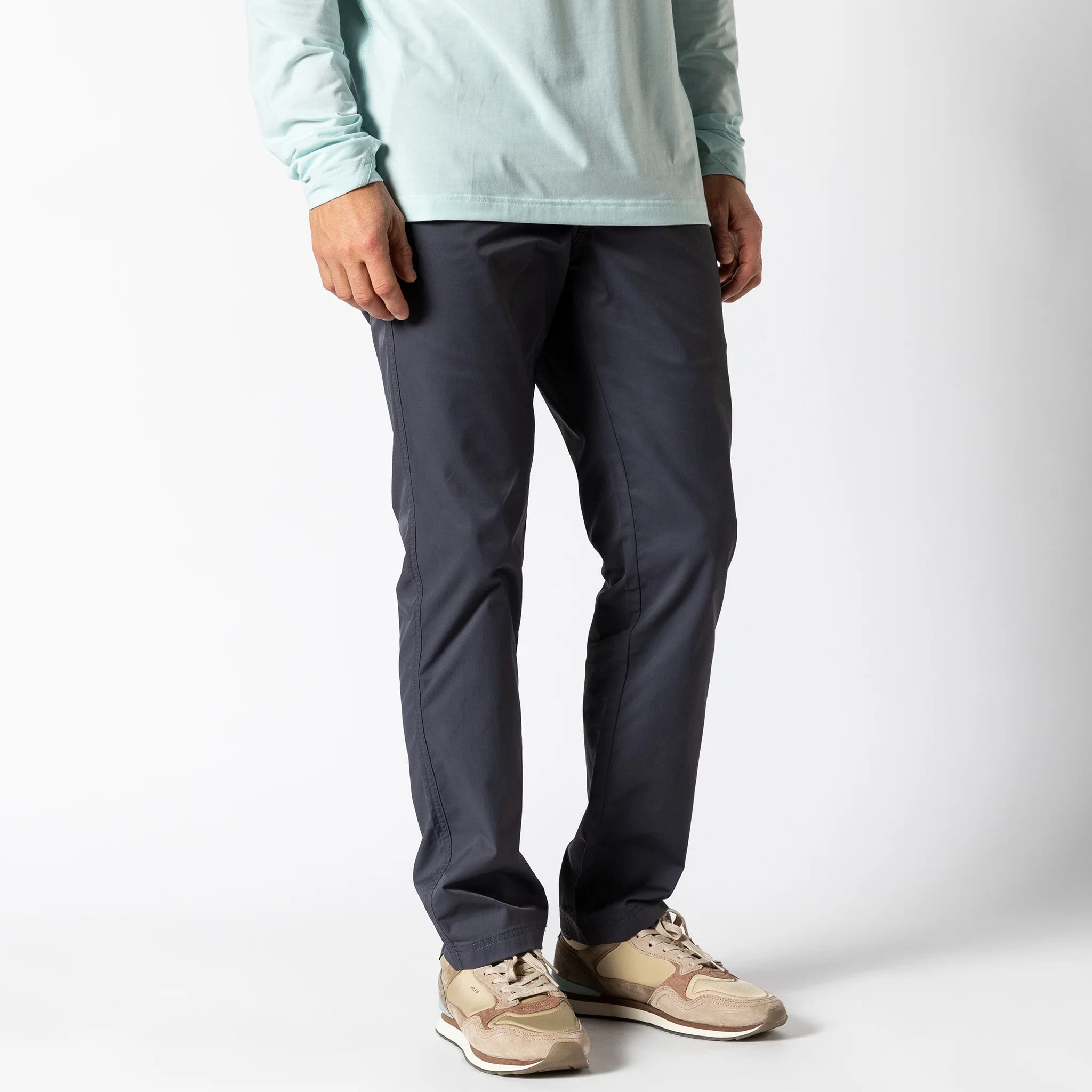 Harbor Performance Chino - Image 10