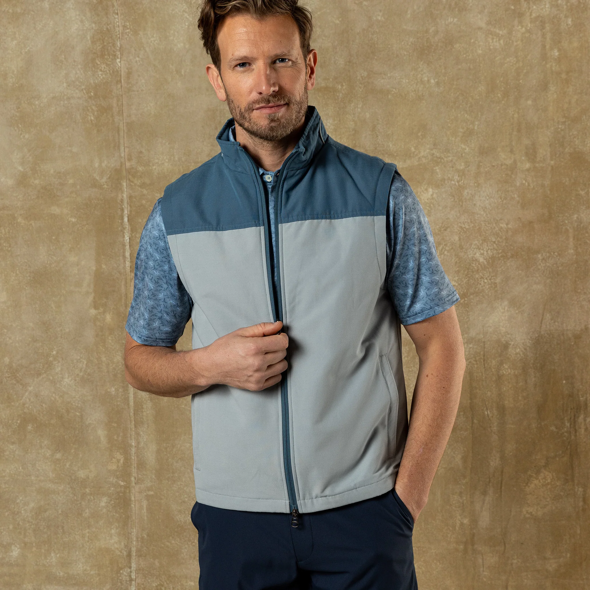 Long Drive Performance Vest - Image 2